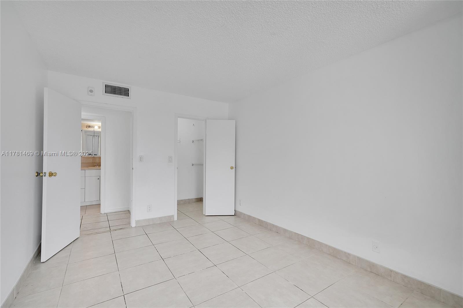 2001 Atlantic Shores Blvd # 220