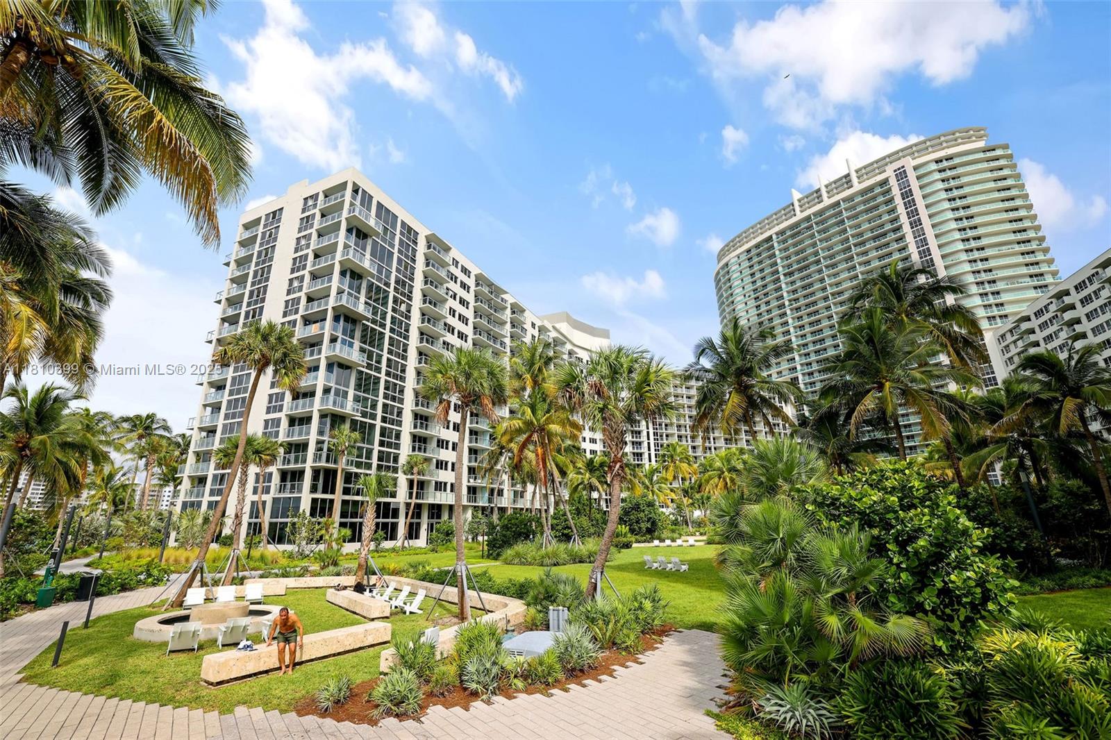 1500 Bay Rd # 0910 Unit: N-0910
