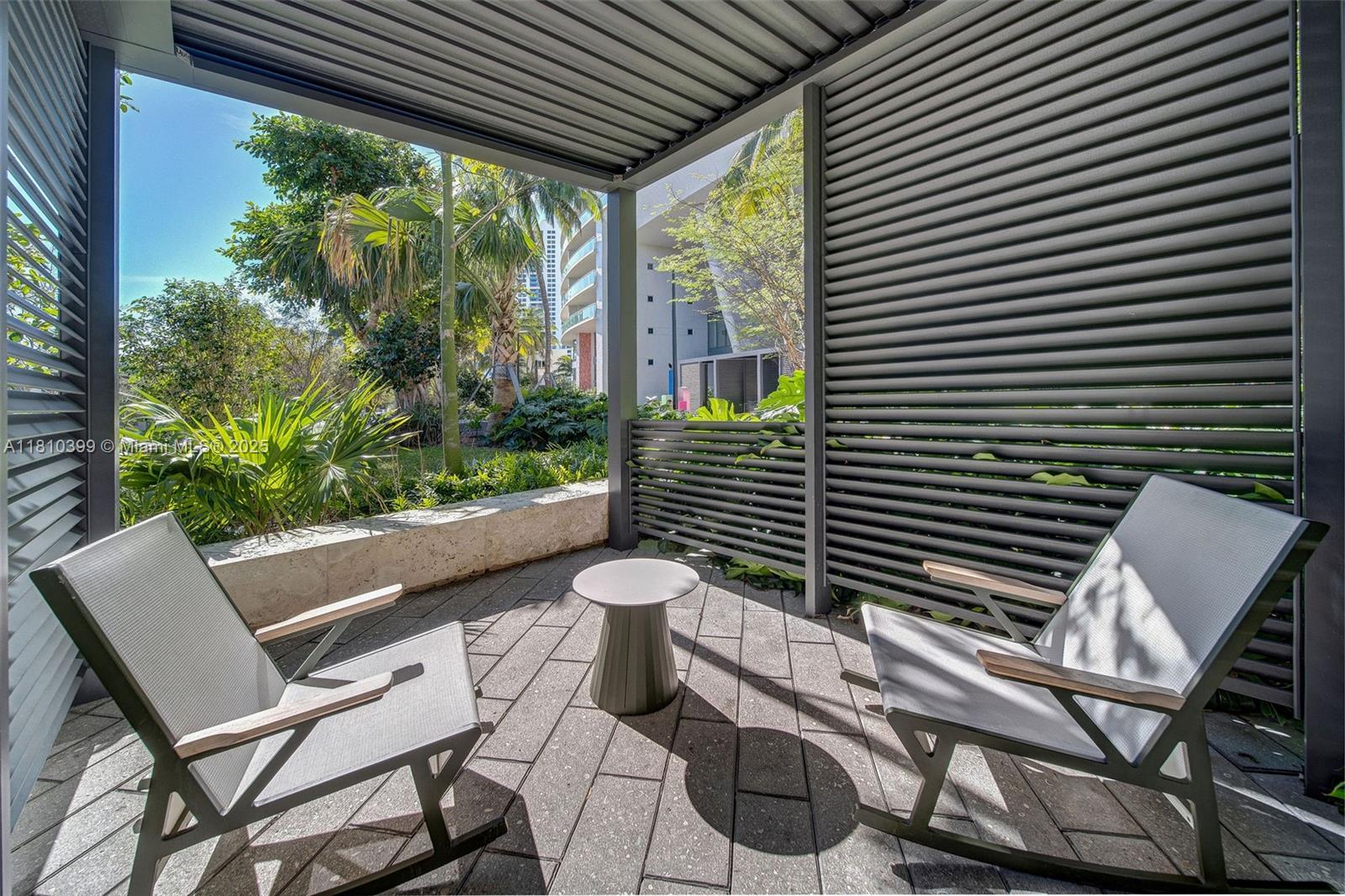 1500 Bay Rd # 0910 Unit: N-0910
