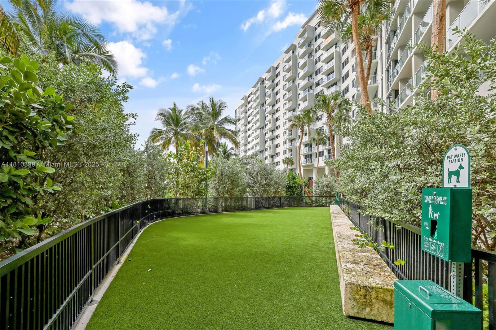 1500 Bay Rd # 0910 Unit: N-0910