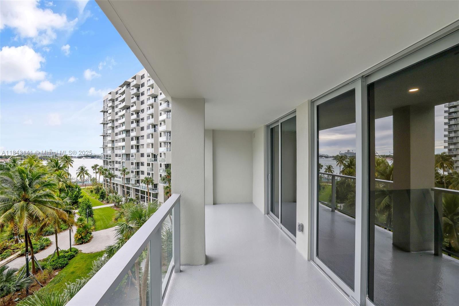 1500 Bay Rd # 0927 Unit: N-0927
