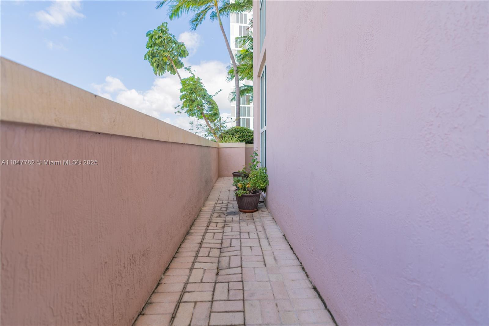 17555 Atlantic Blvd # 508