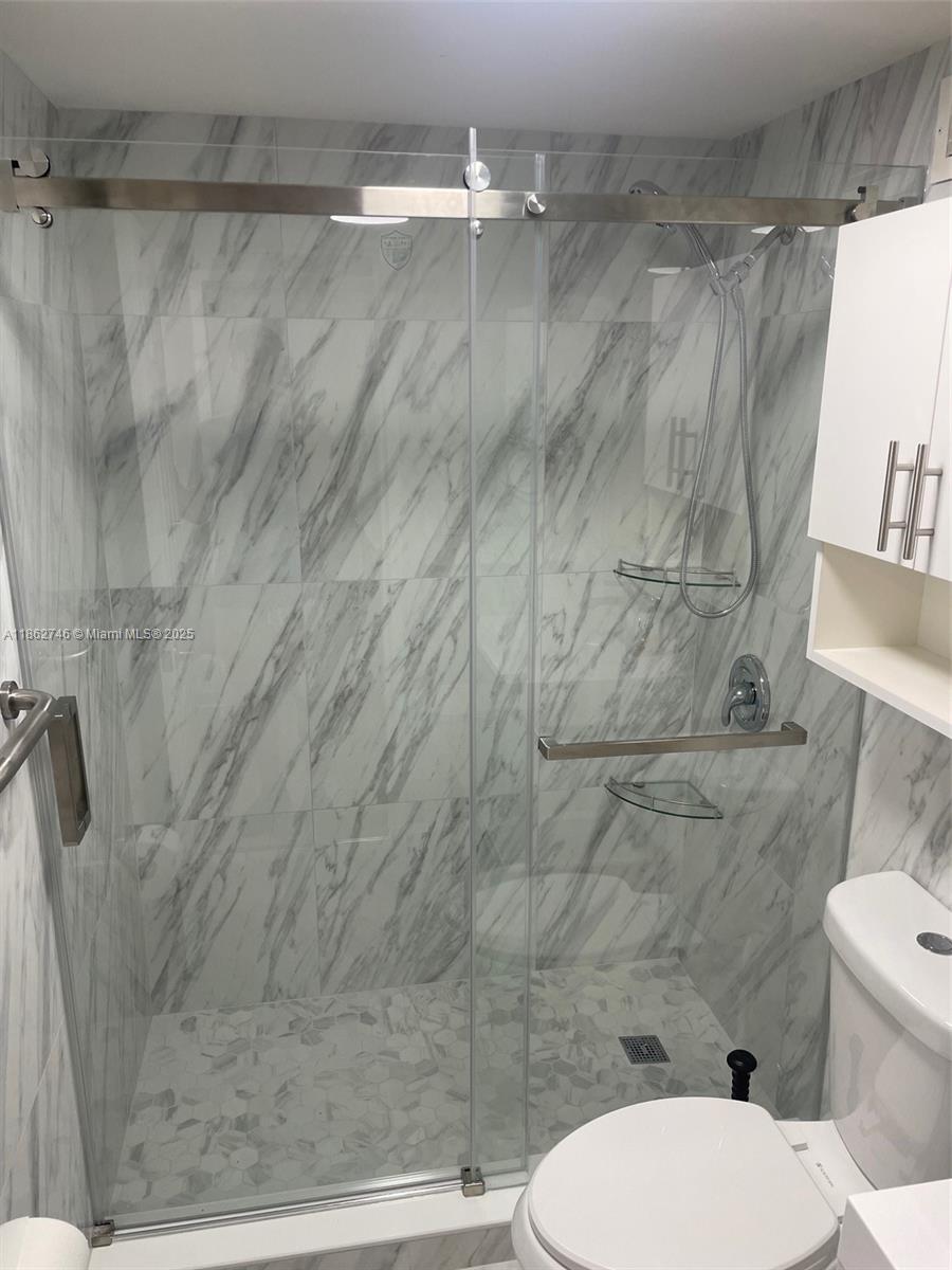 2501 S Ocean Dr Unit: 1233 (Available NOW)