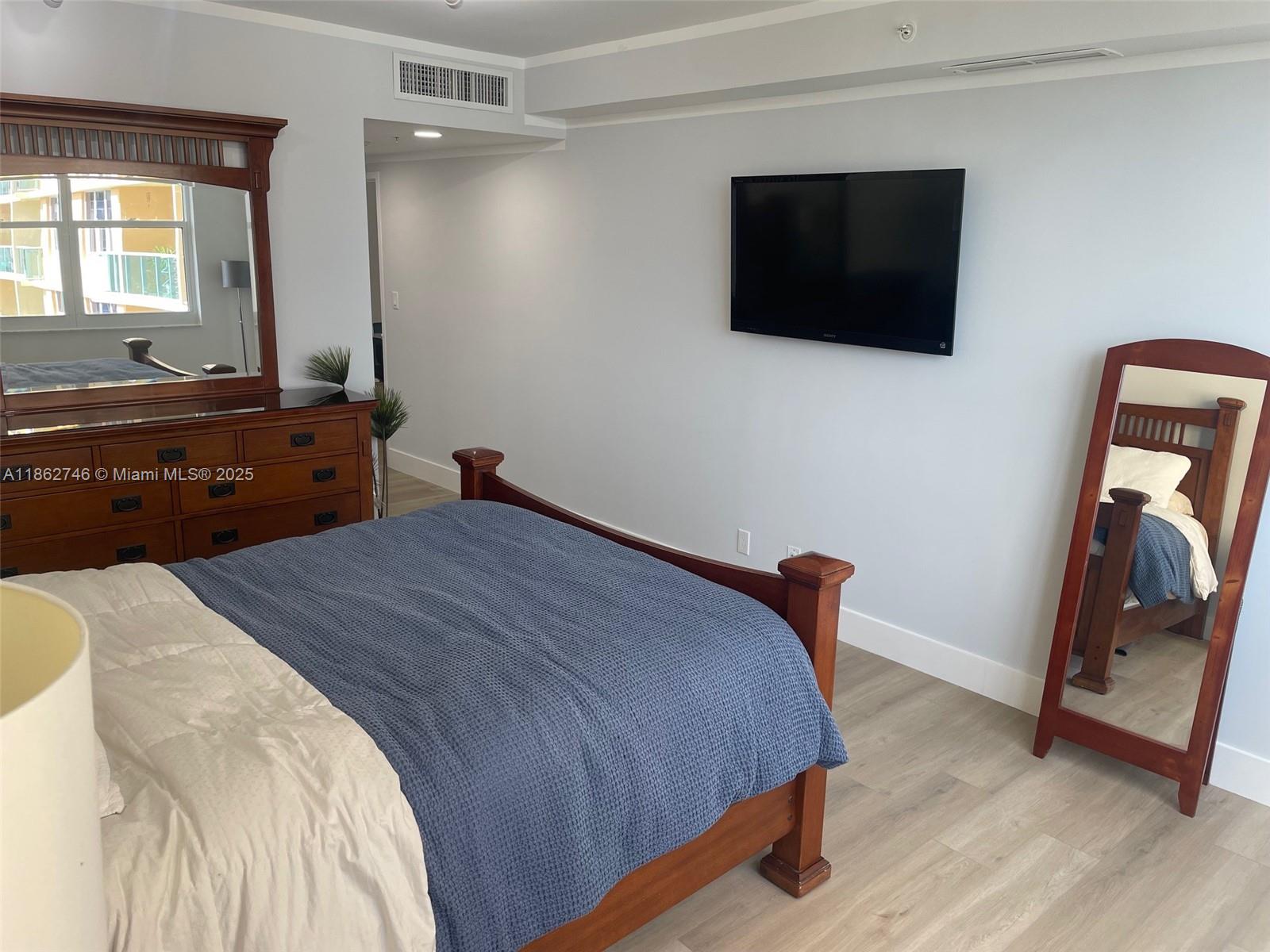 2501 S Ocean Dr Unit: 1233 (Available NOW)