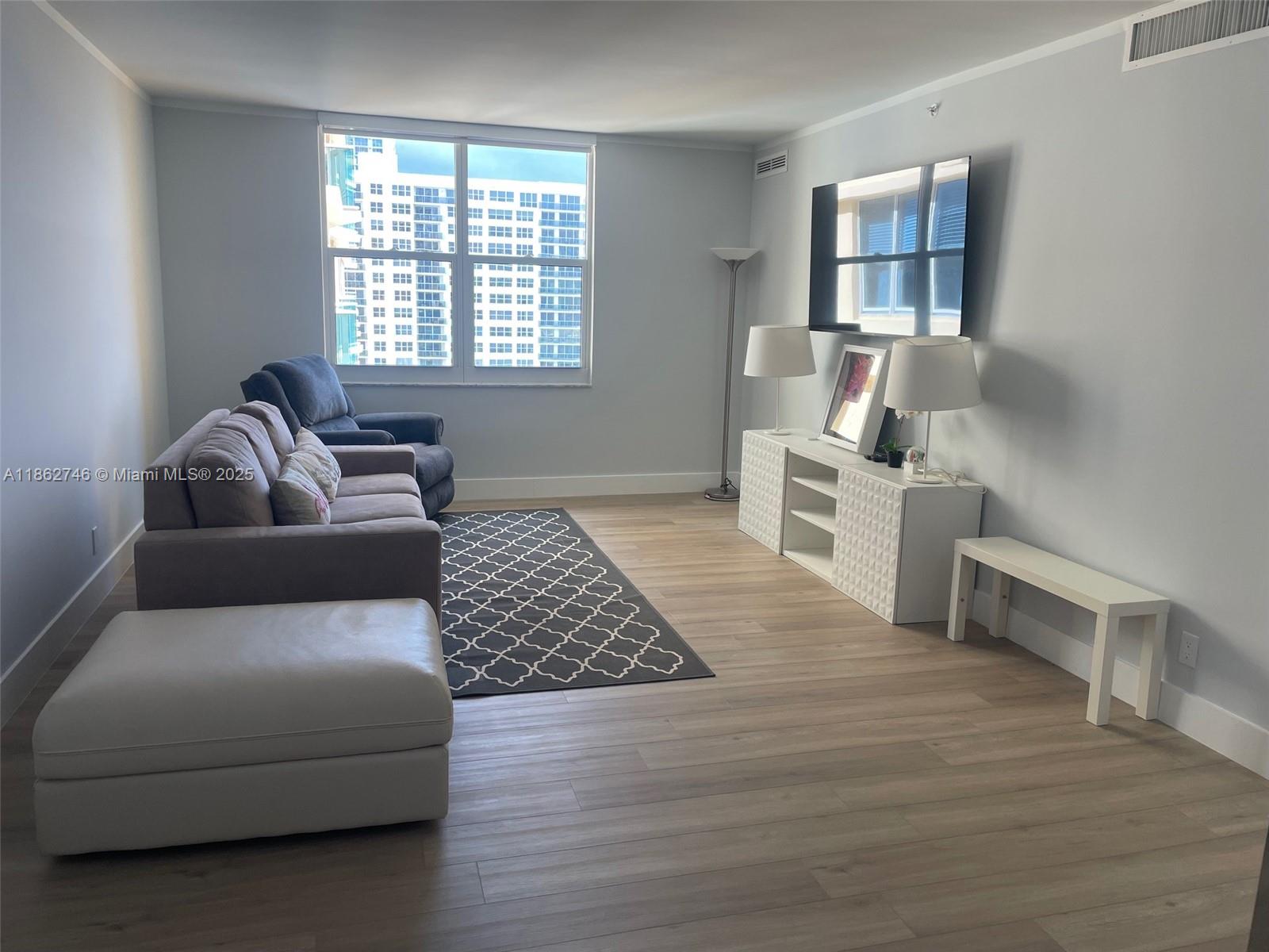 2501 S Ocean Dr Unit: 1233 (Available NOW)