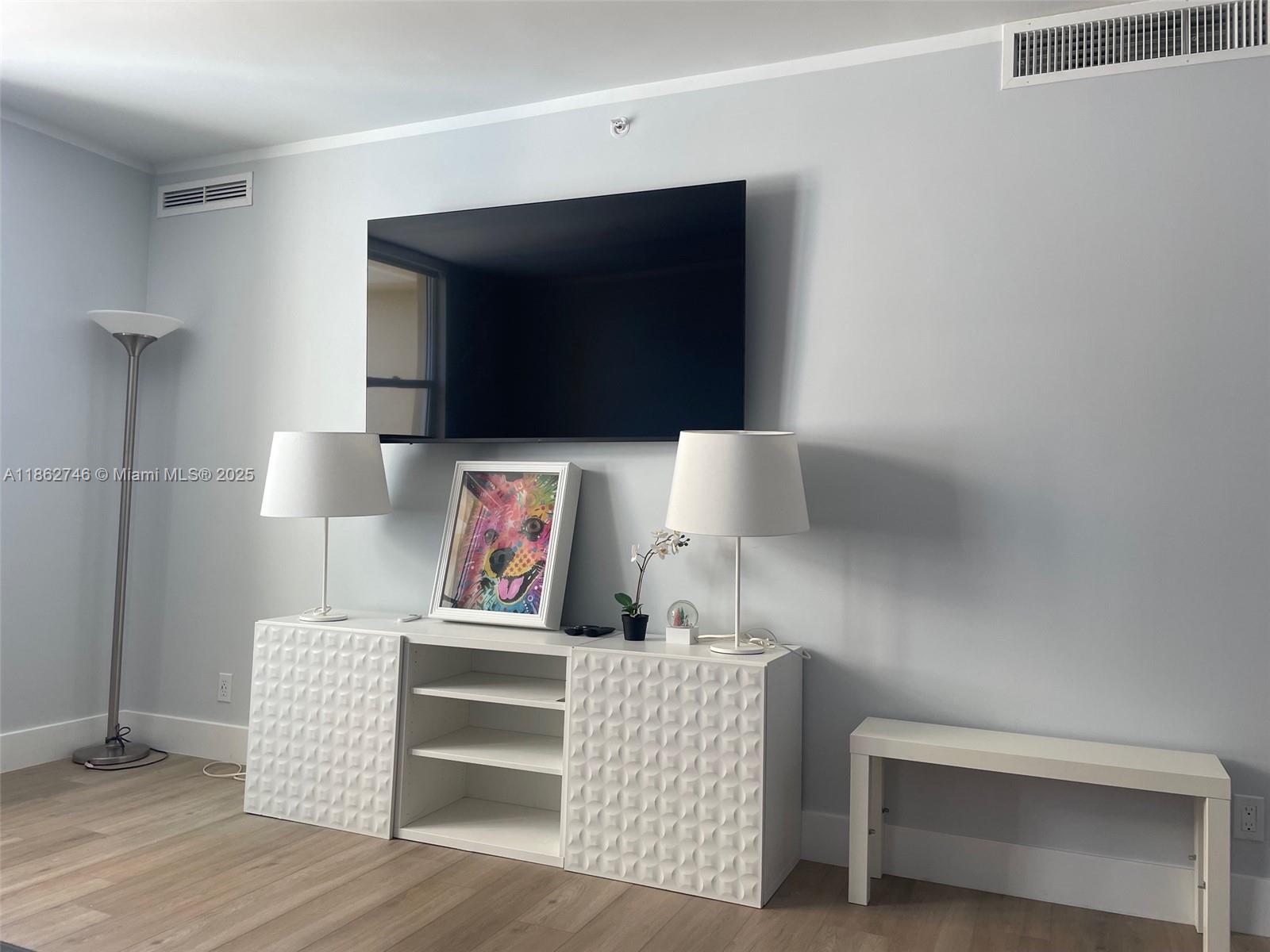 2501 S Ocean Dr Unit: 1233 (Available NOW)