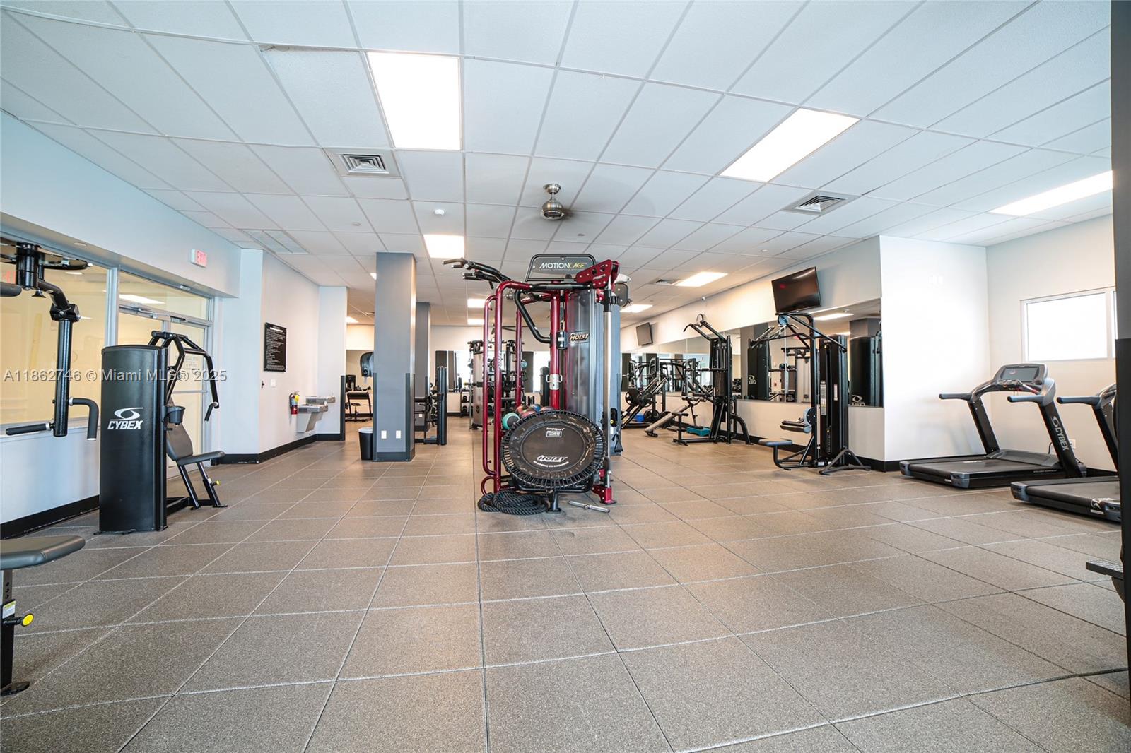 2501 S Ocean Dr Unit: 1233 (Available NOW)