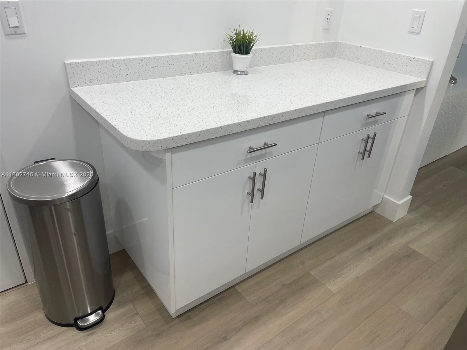 2501 S Ocean Dr Unit: 1233 (Available NOW)