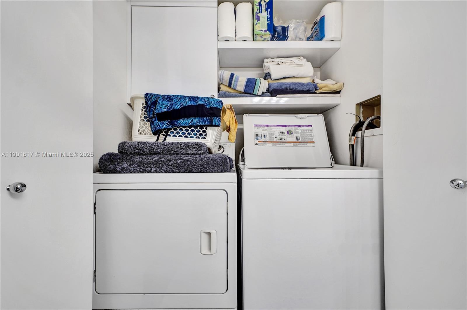 3610 Yacht Club Dr Unit: PH07