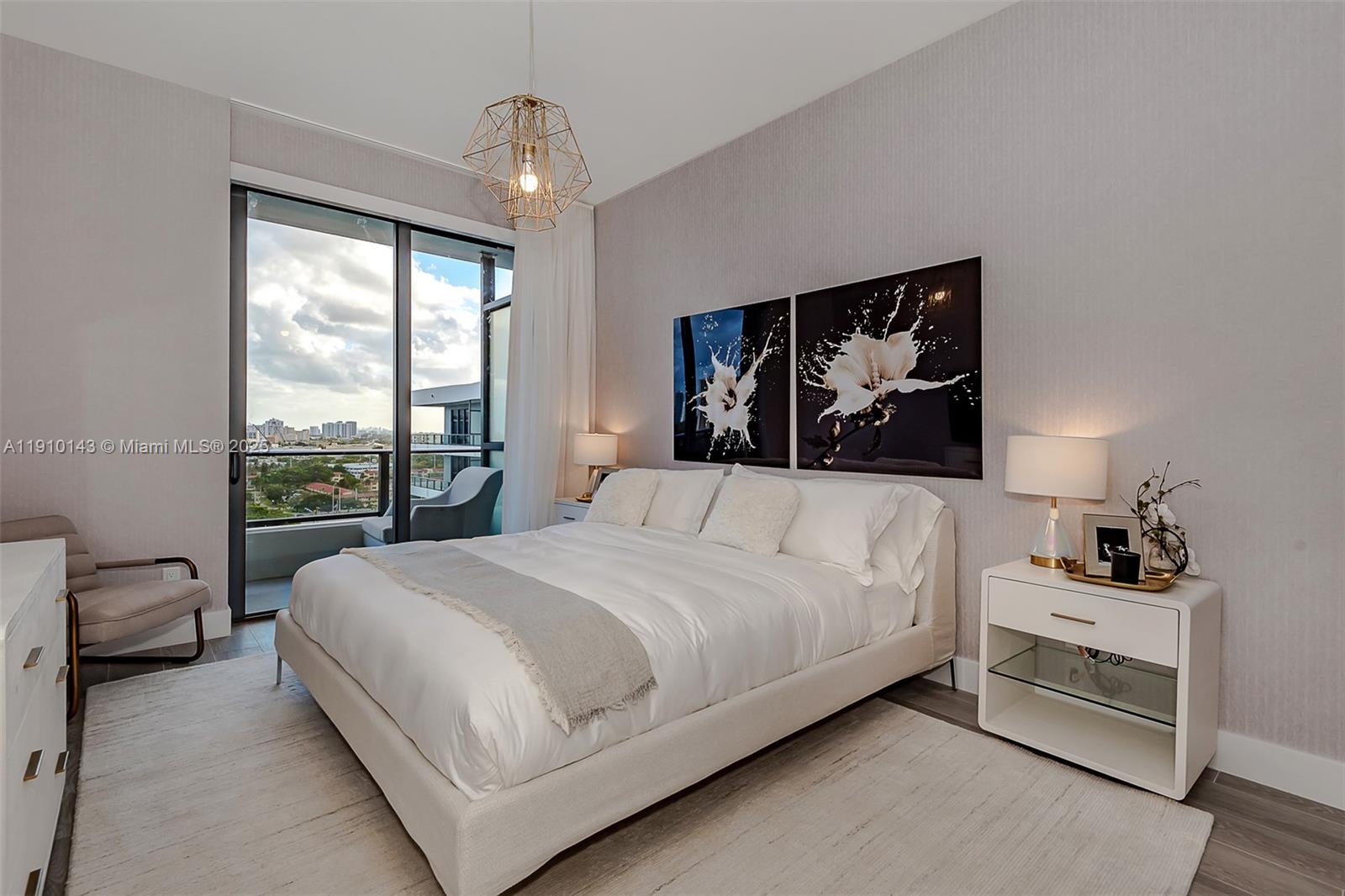 2960 NE 207th St # 1112