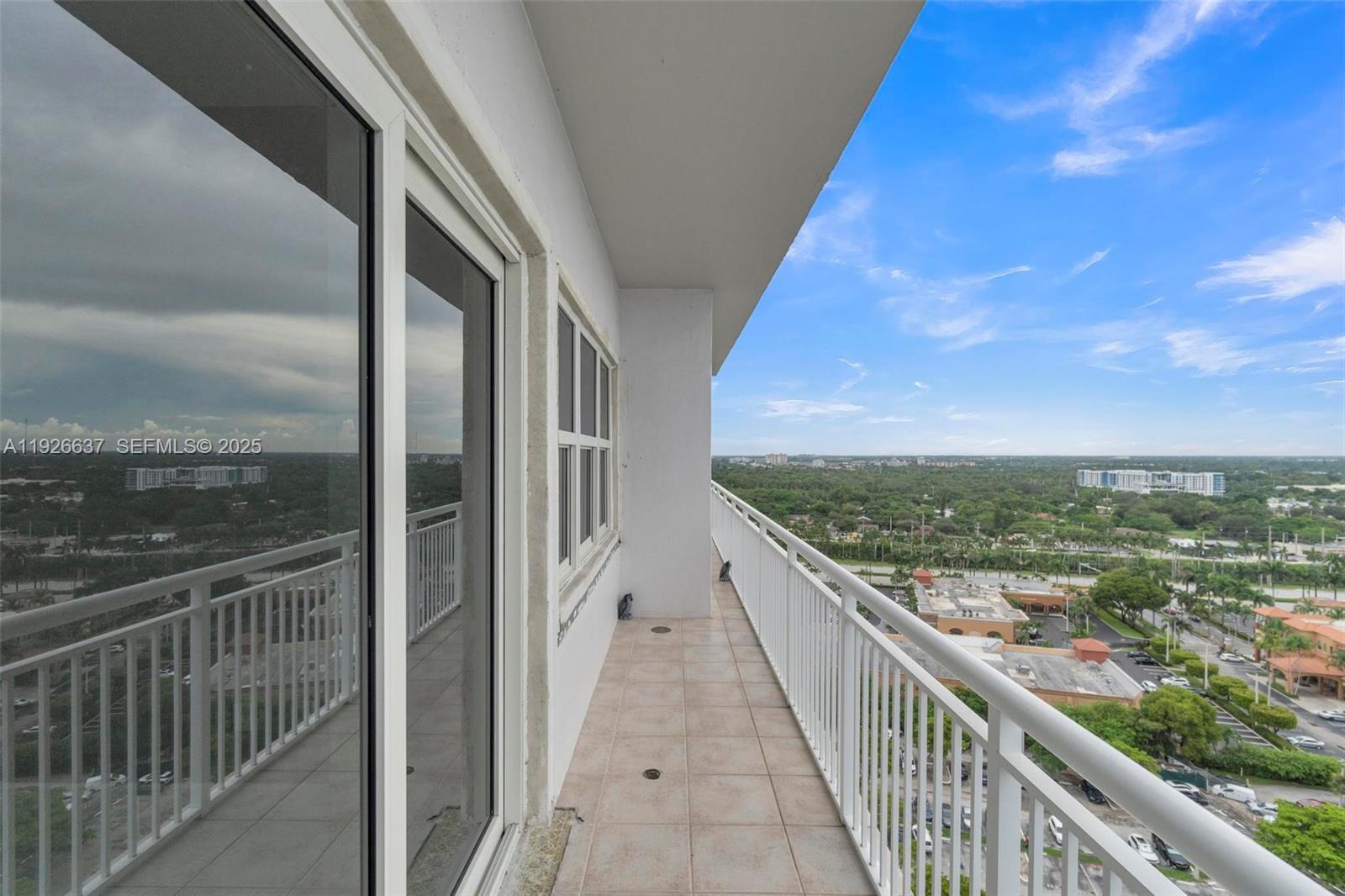 18011 Biscayne Blvd Unit: PH04
