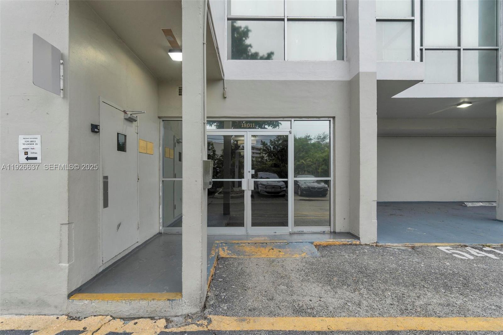 18011 Biscayne Blvd Unit: PH04