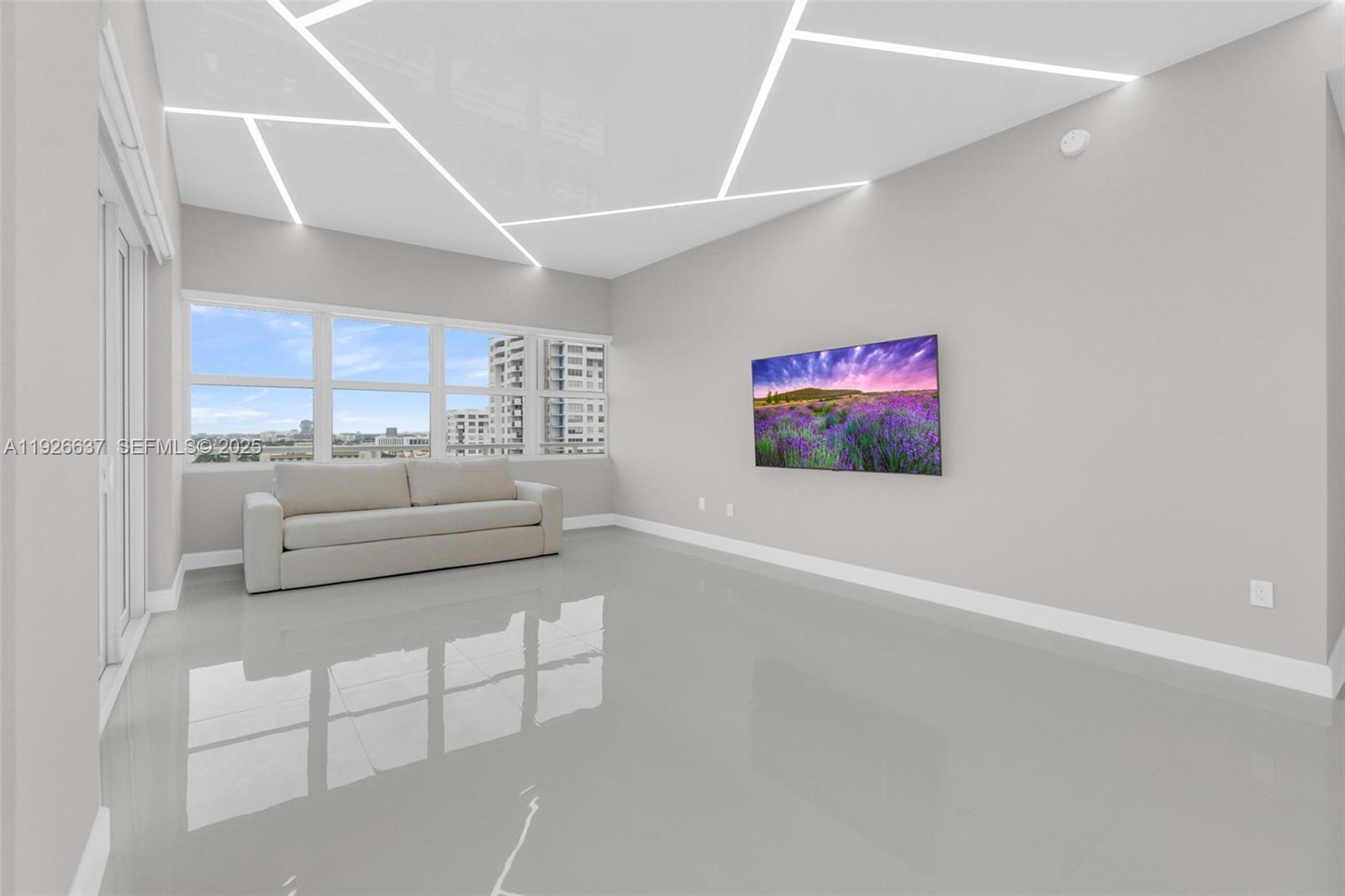 18011 Biscayne Blvd Unit: PH04