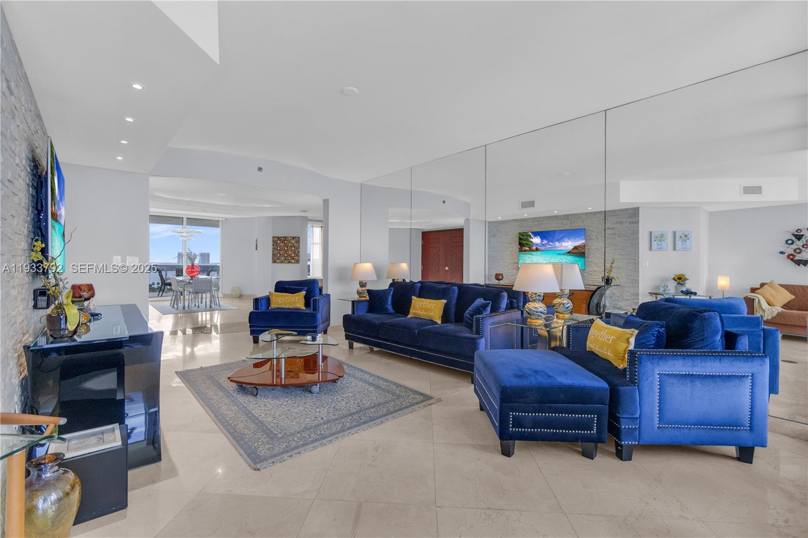 19111 Collins Ave # 1607