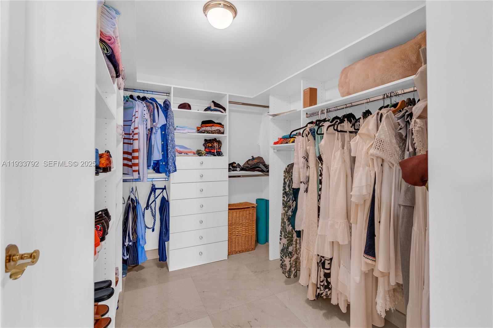 19111 Collins Ave # 1607