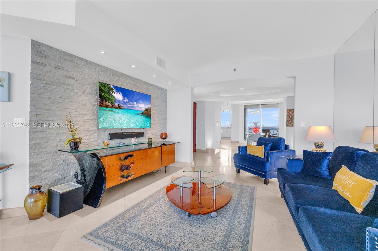 19111 Collins Ave # 1607