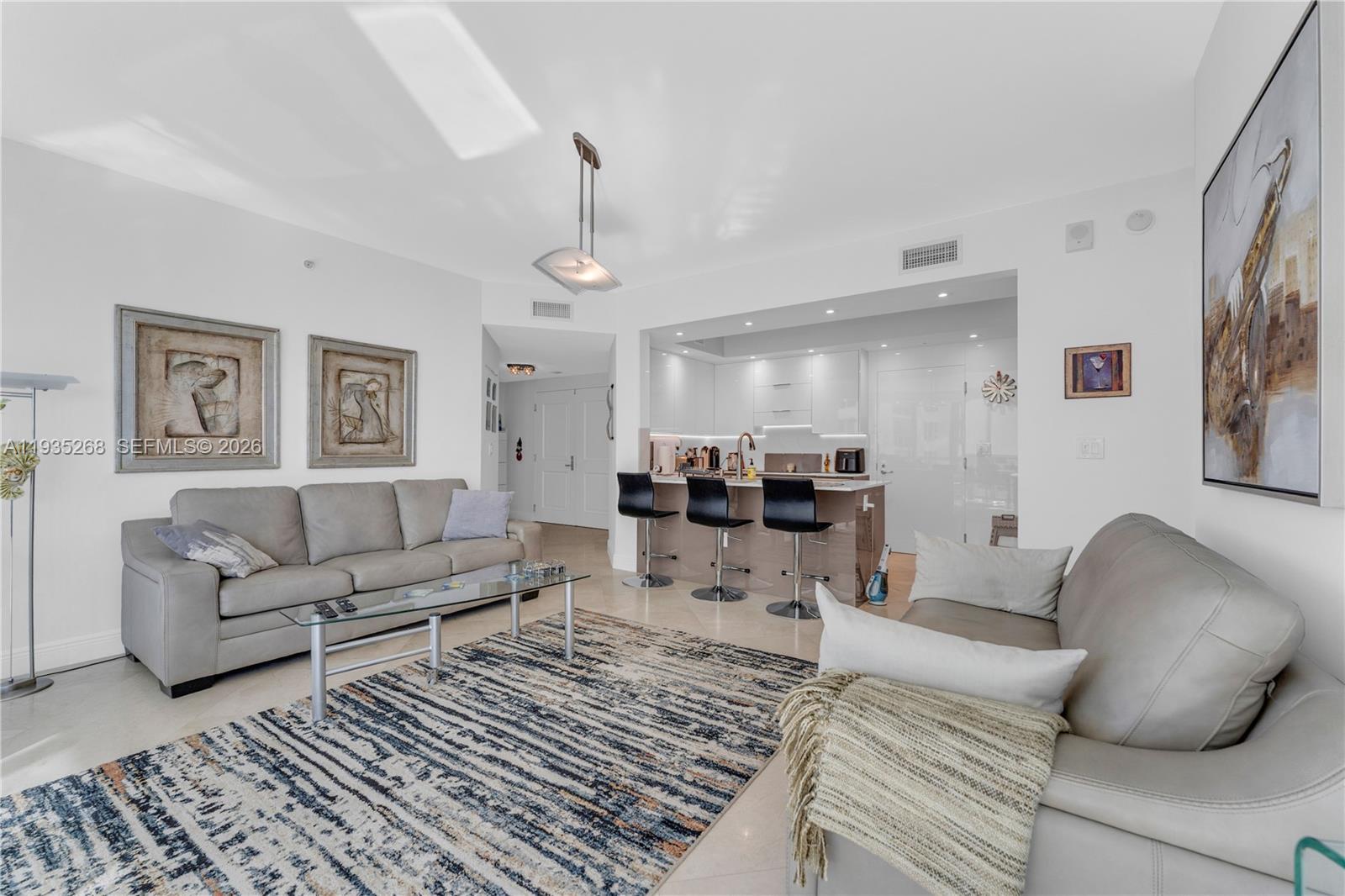 3101 S Ocean Dr # 606