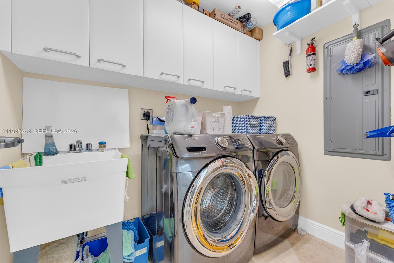 3101 S Ocean Dr # 606