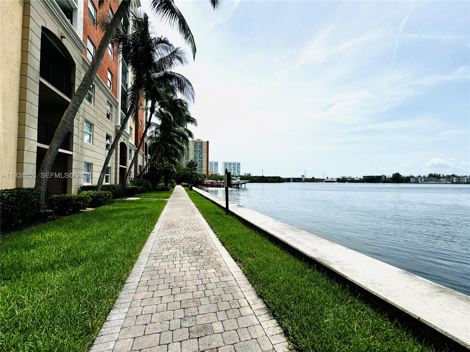 17150 N Bay Rd # 2412