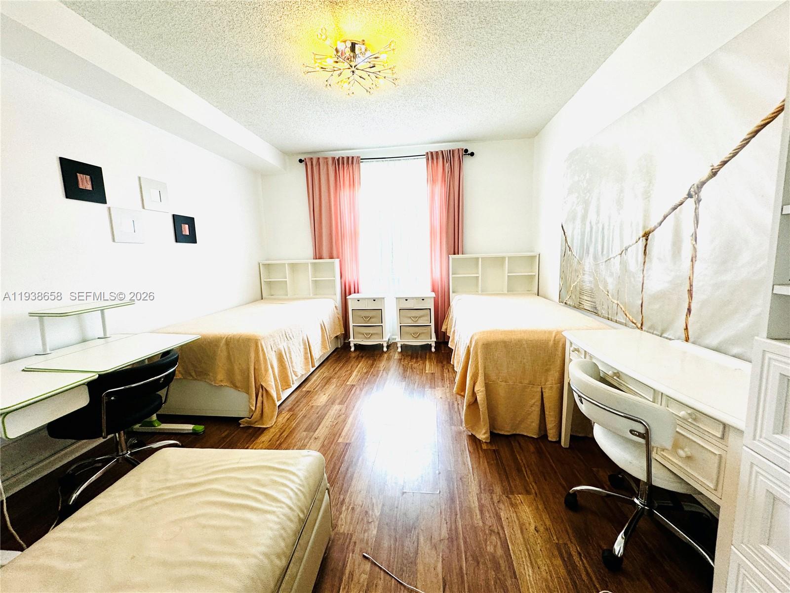 17150 N Bay Rd # 2412