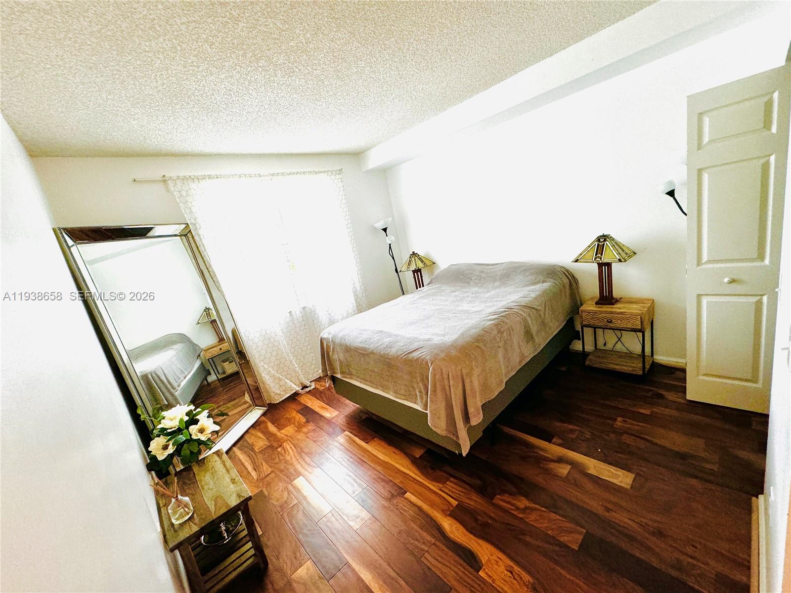 17150 N Bay Rd # 2412