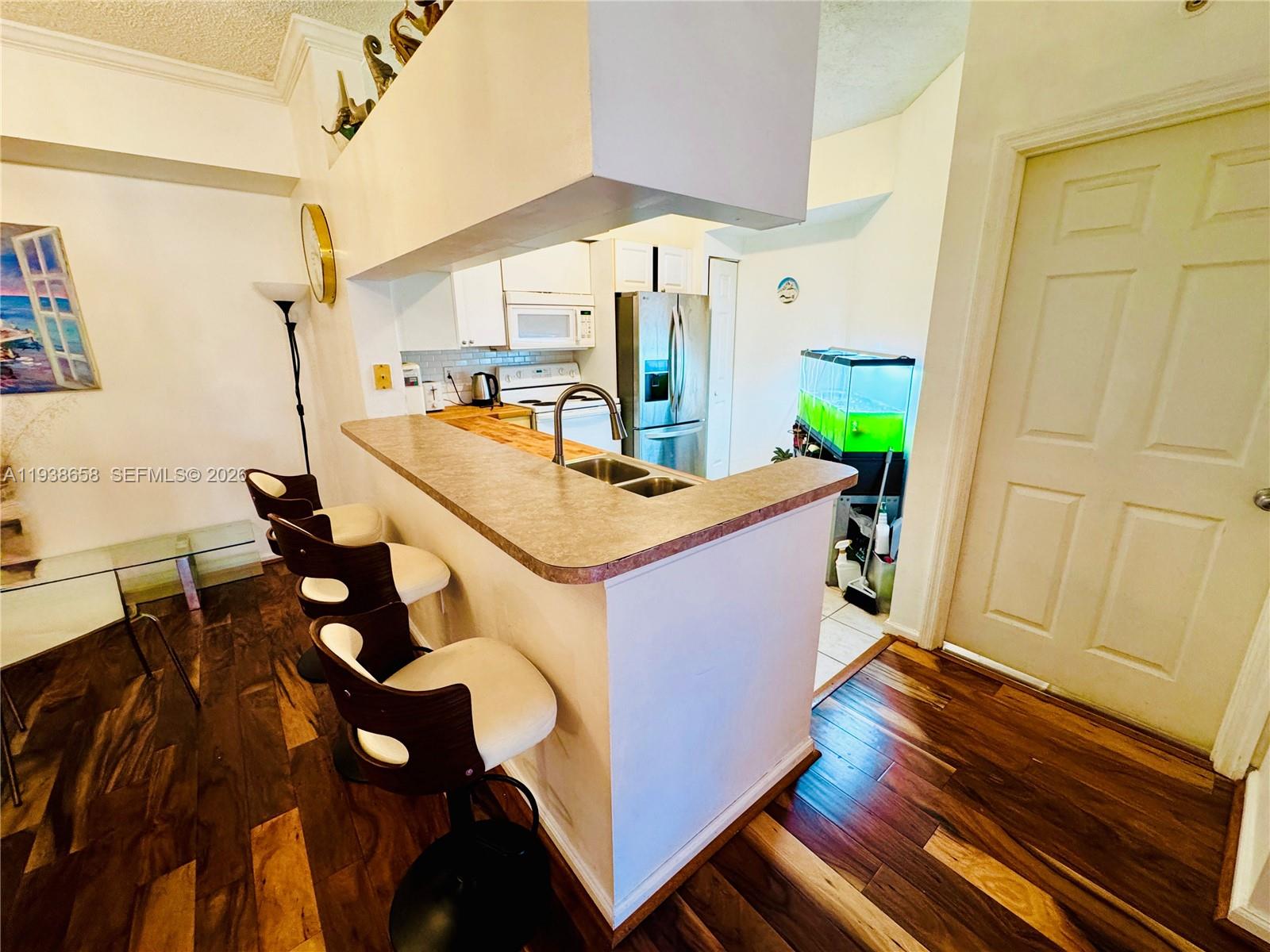 17150 N Bay Rd # 2412