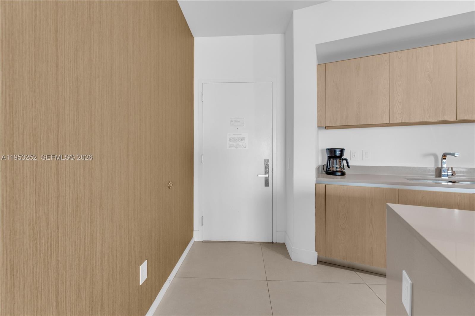 4111 S Ocean Dr # 1507