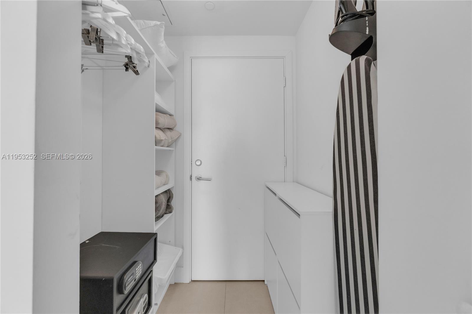 4111 S Ocean Dr # 1507