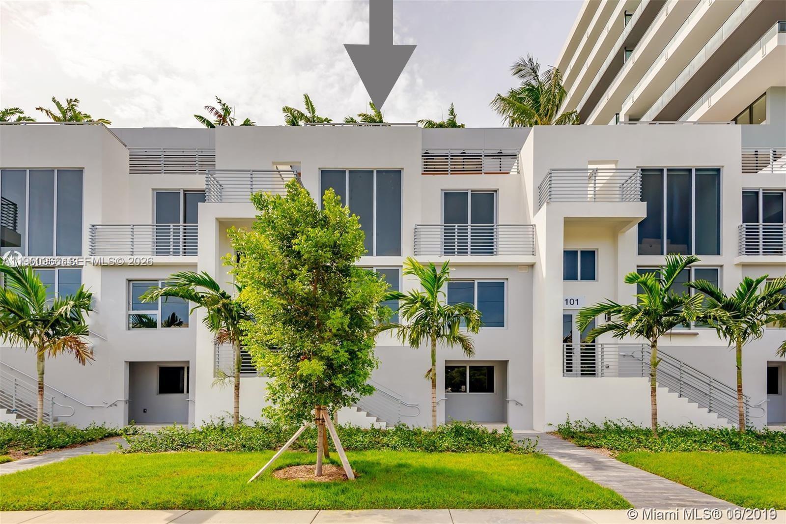 2960 NE 207th St # 102 Unit: TS-102