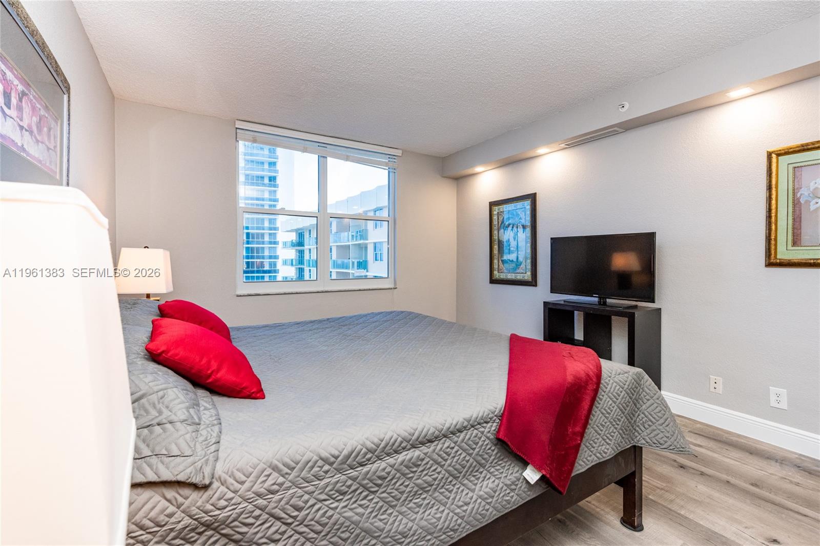 2501 S Ocean Dr # 1617