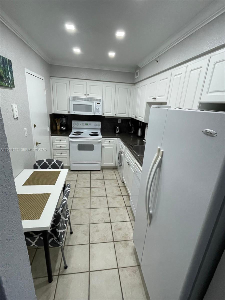 2501 S Ocean Dr # 1617