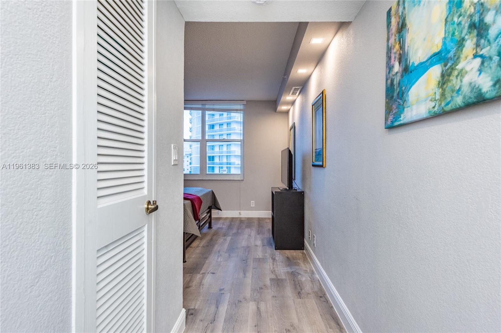 2501 S Ocean Dr # 1617