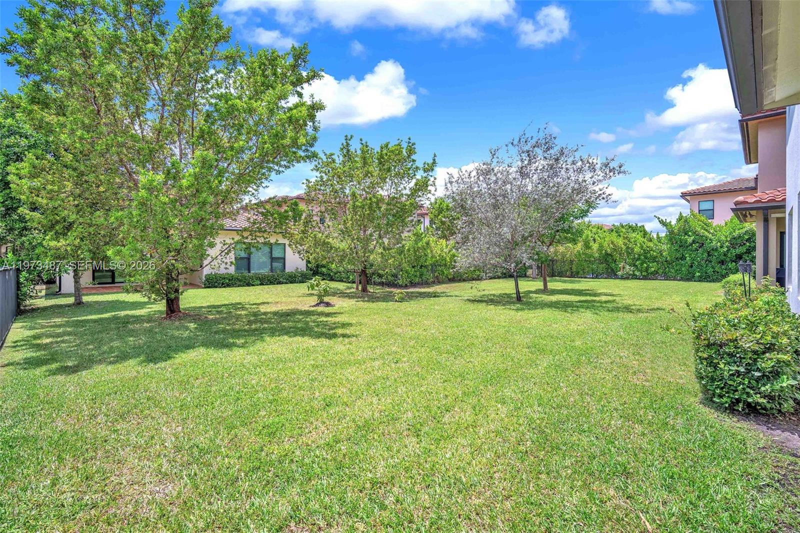 1052 SW 113th Way # 1052