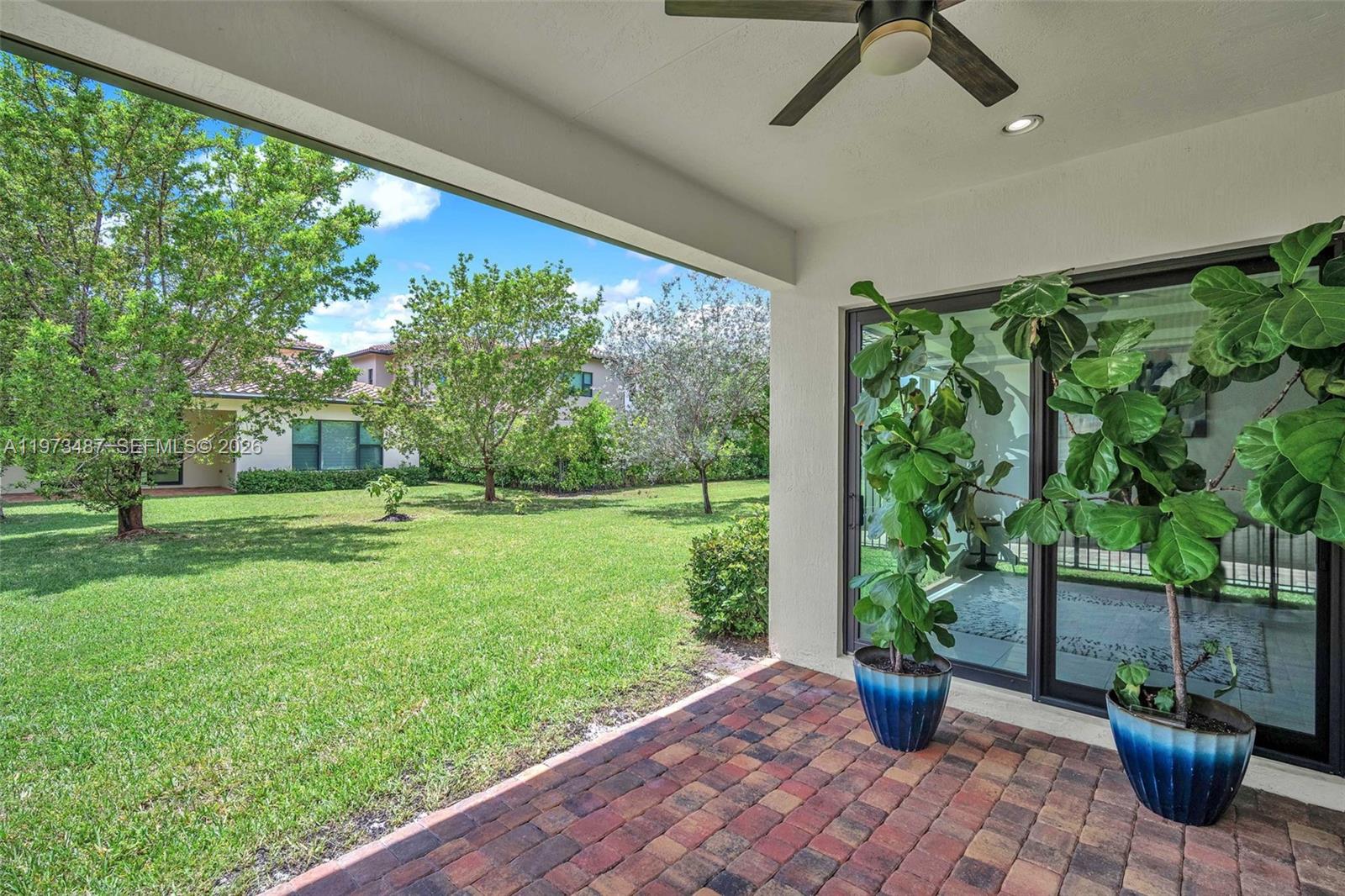1052 SW 113th Way # 1052