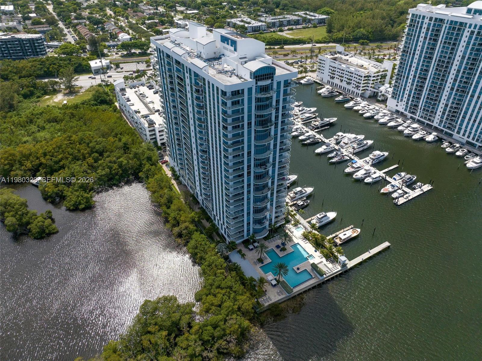 17111 Biscayne Blvd # 207