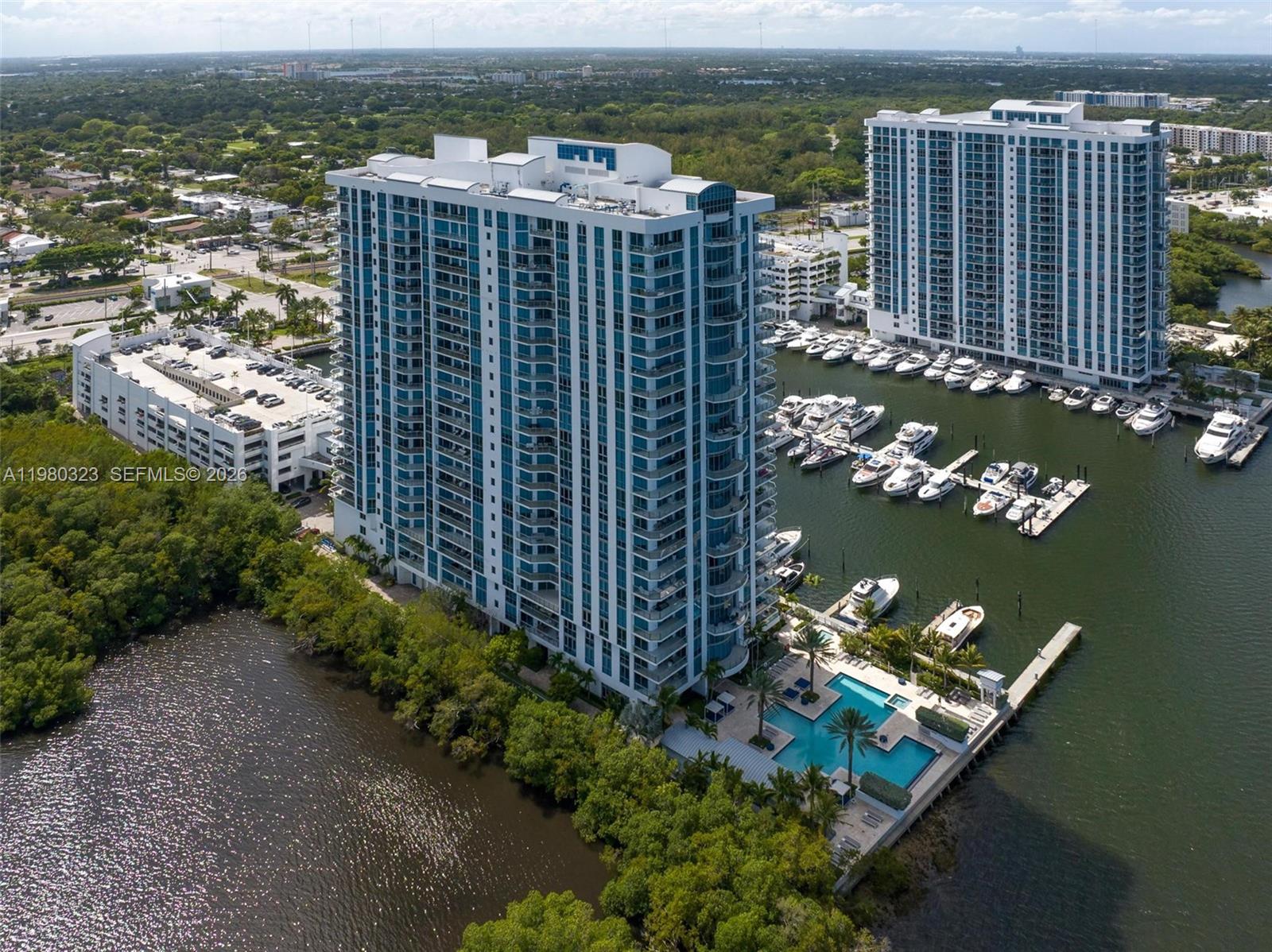 17111 Biscayne Blvd # 207
