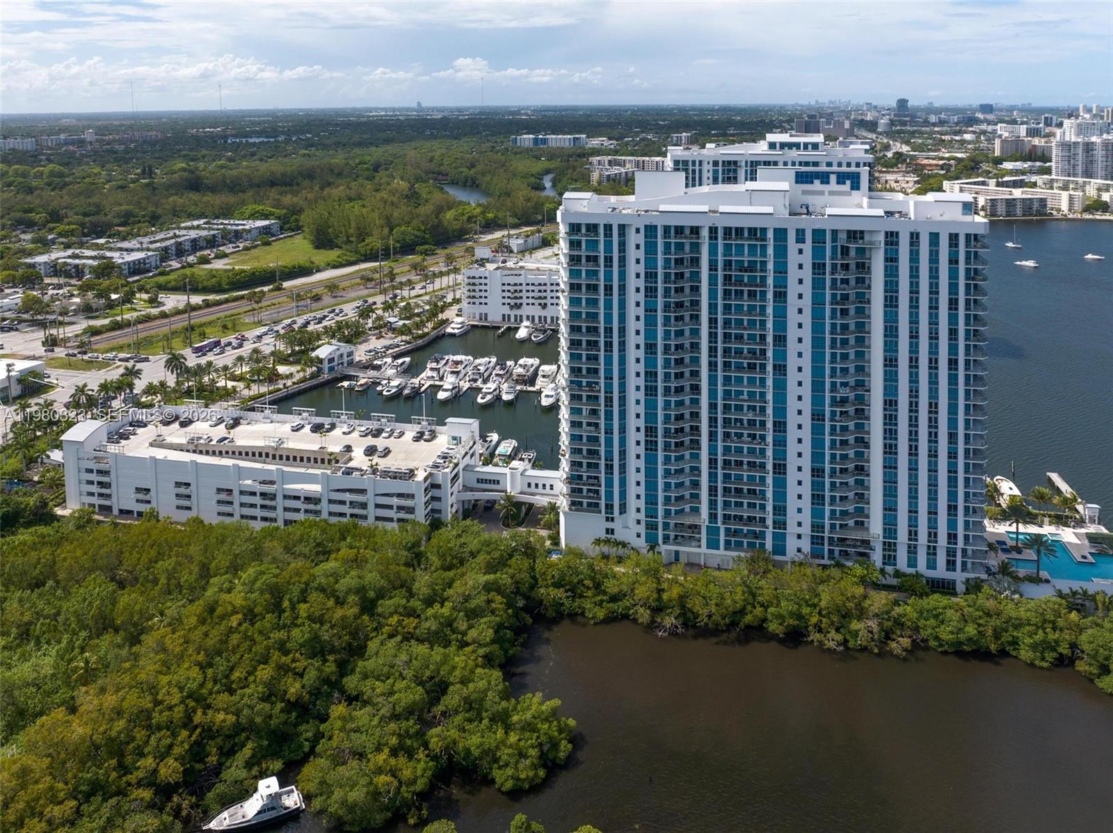 17111 Biscayne Blvd # 207