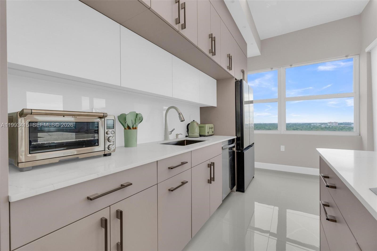 18011 Biscayne Blvd Unit: PH04