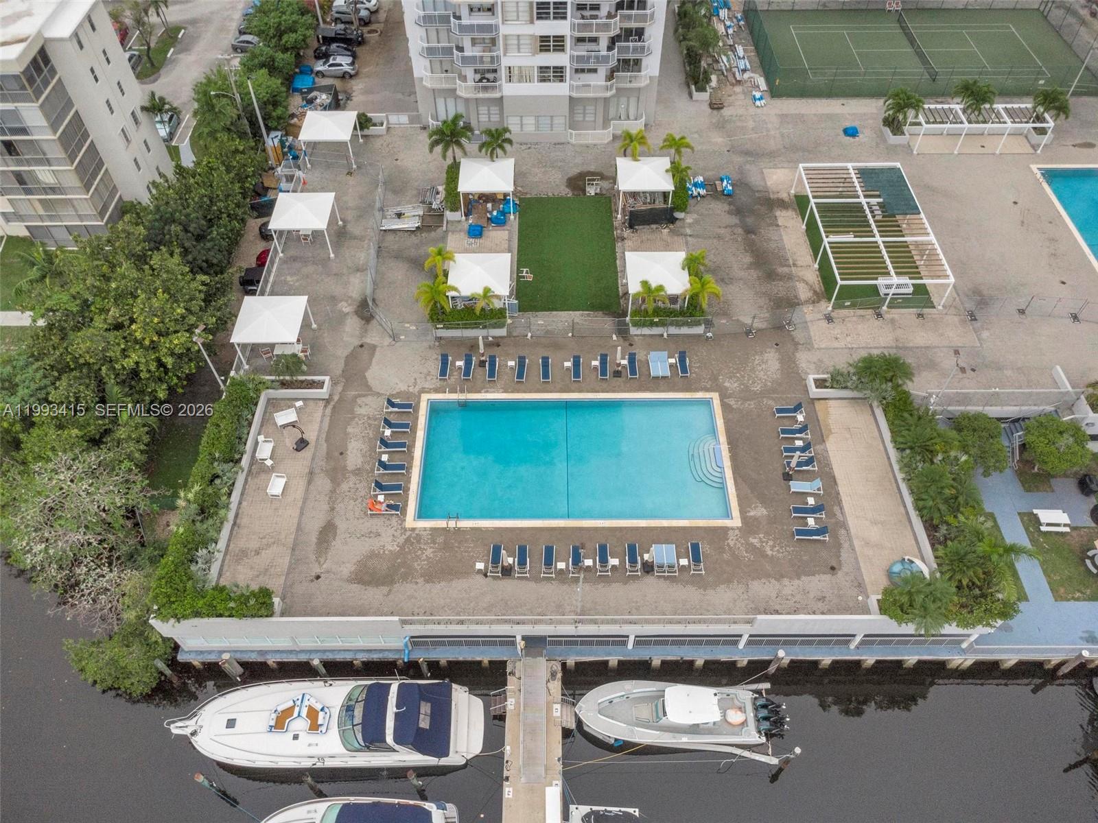 18011 Biscayne Blvd Unit: PH04
