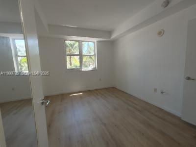 20000 E Country Club Dr # 201