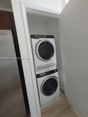 20000 E Country Club Dr # 201
