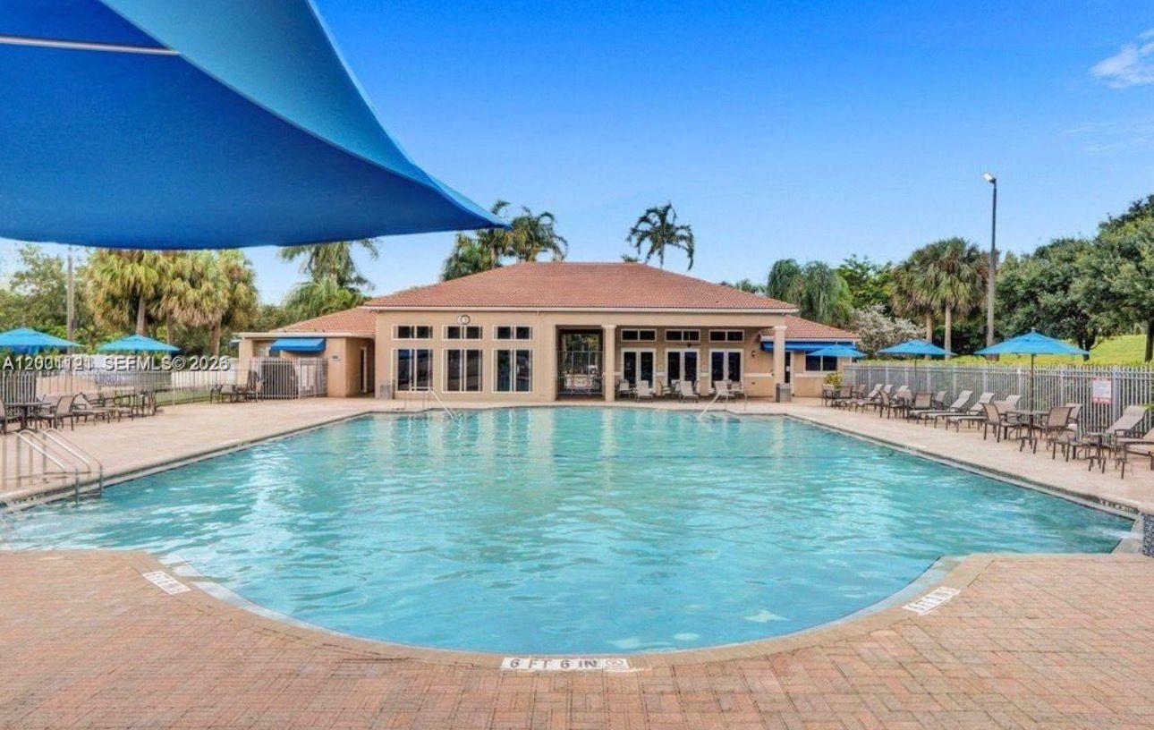 1125 Butternut Ln