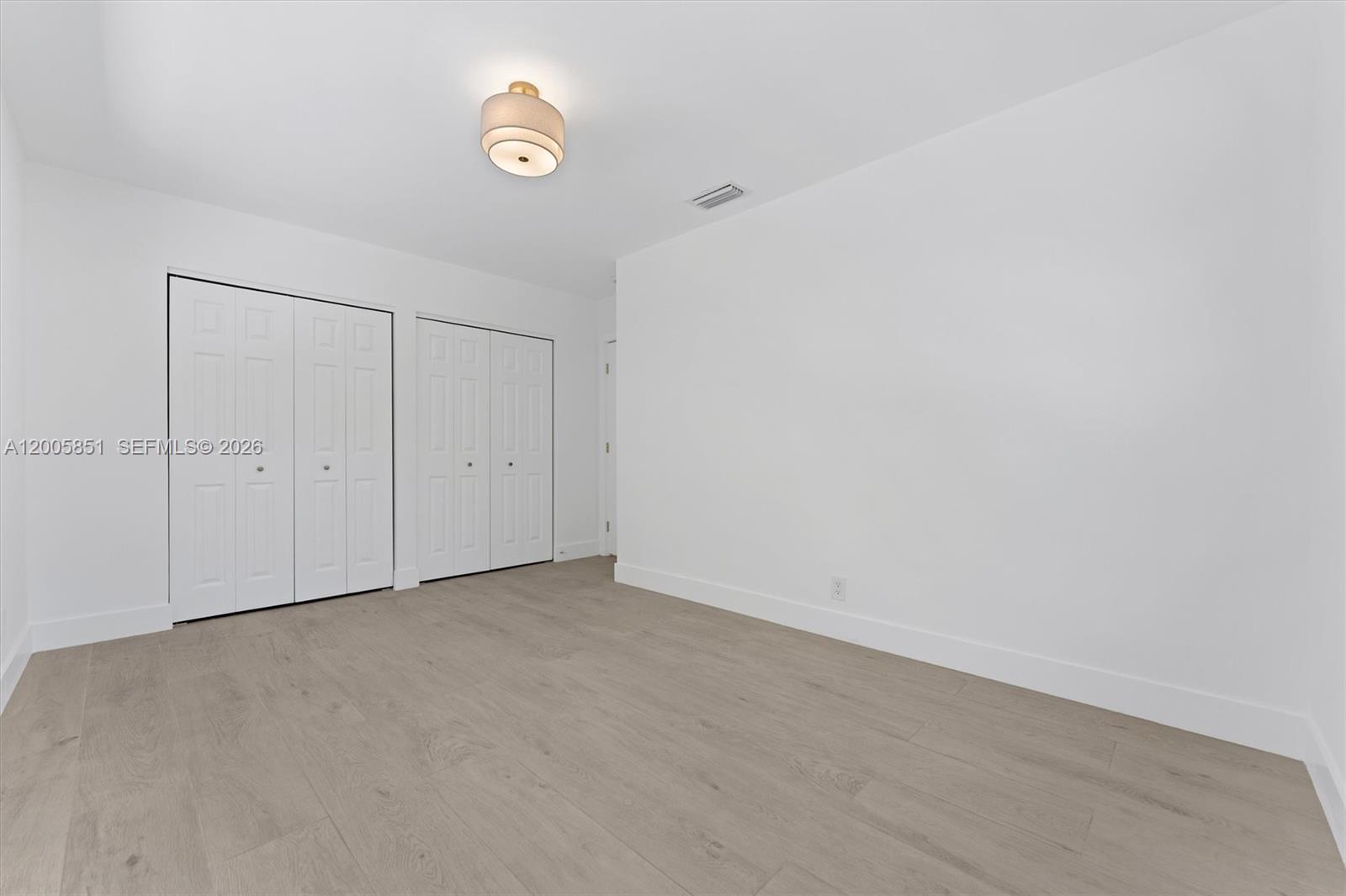 401 SW 63rd Ter
