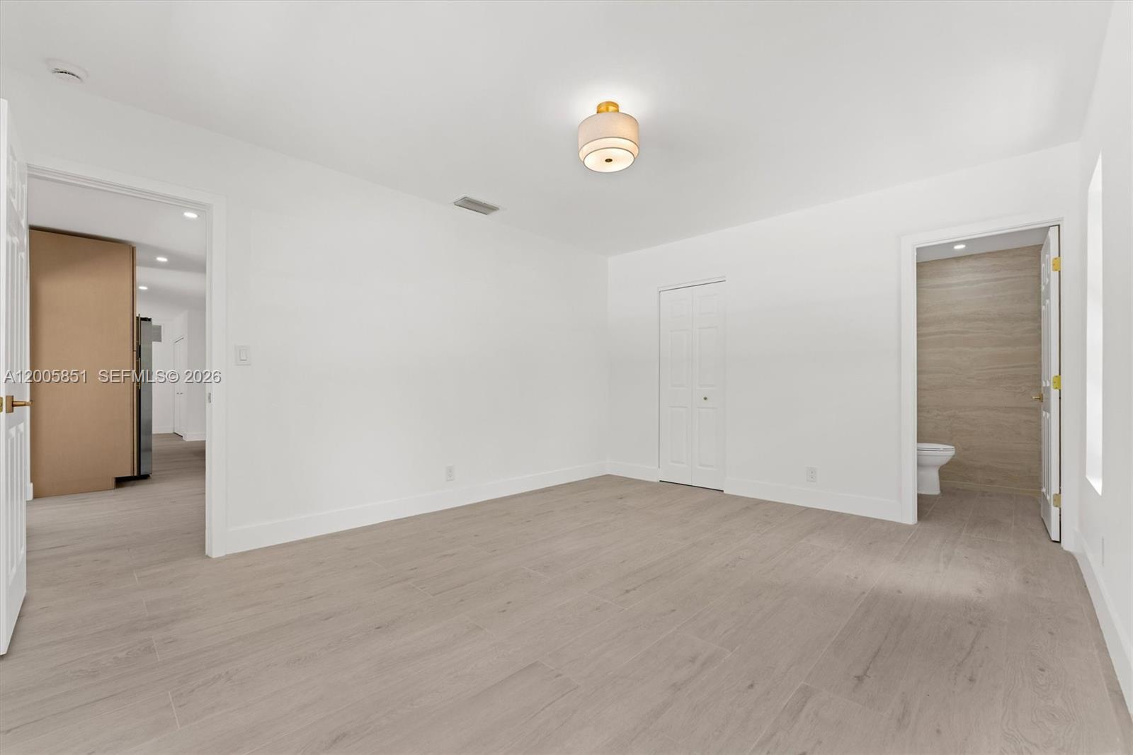 401 SW 63rd Ter