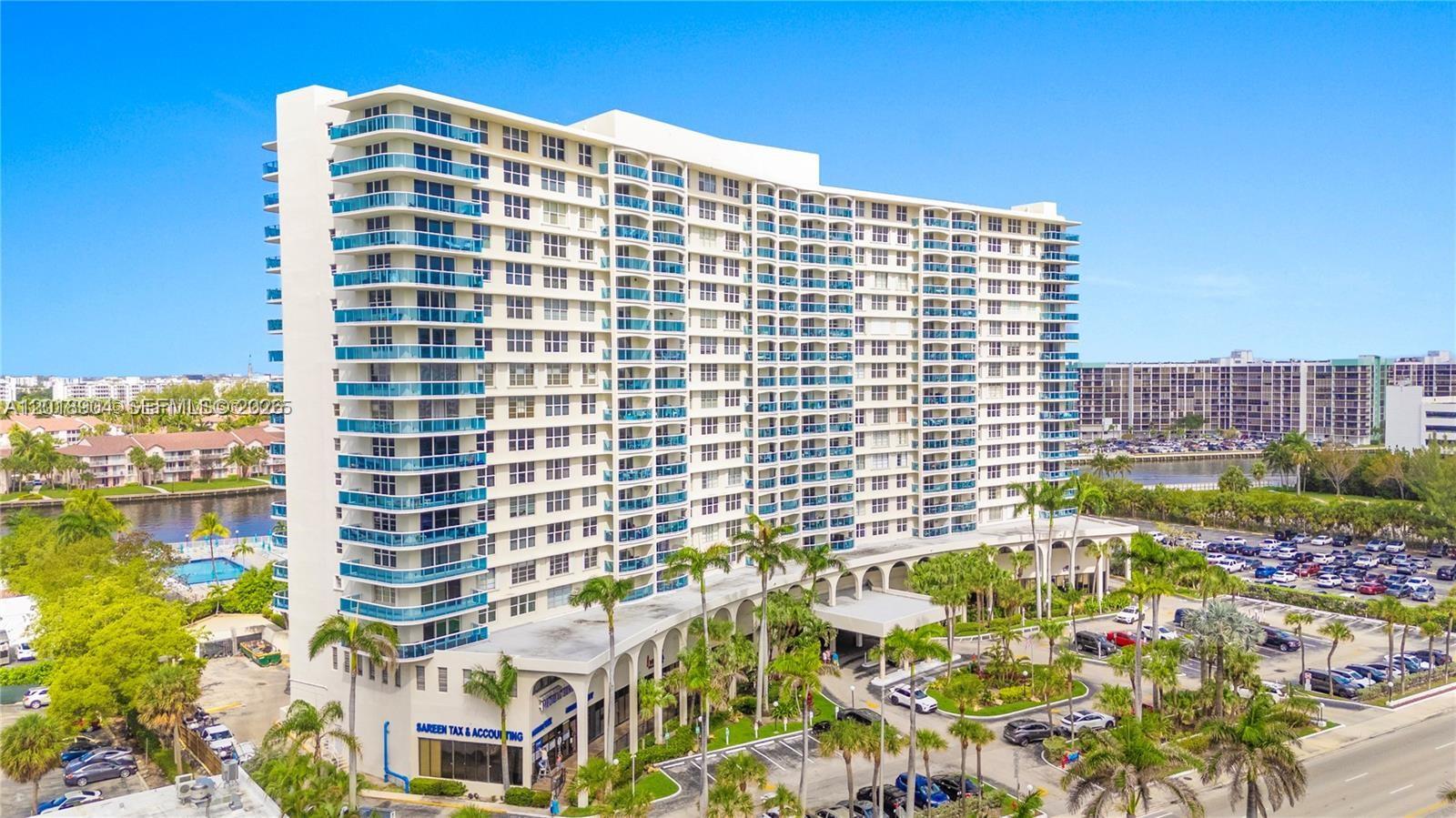 3800 S Ocean Dr # 1423