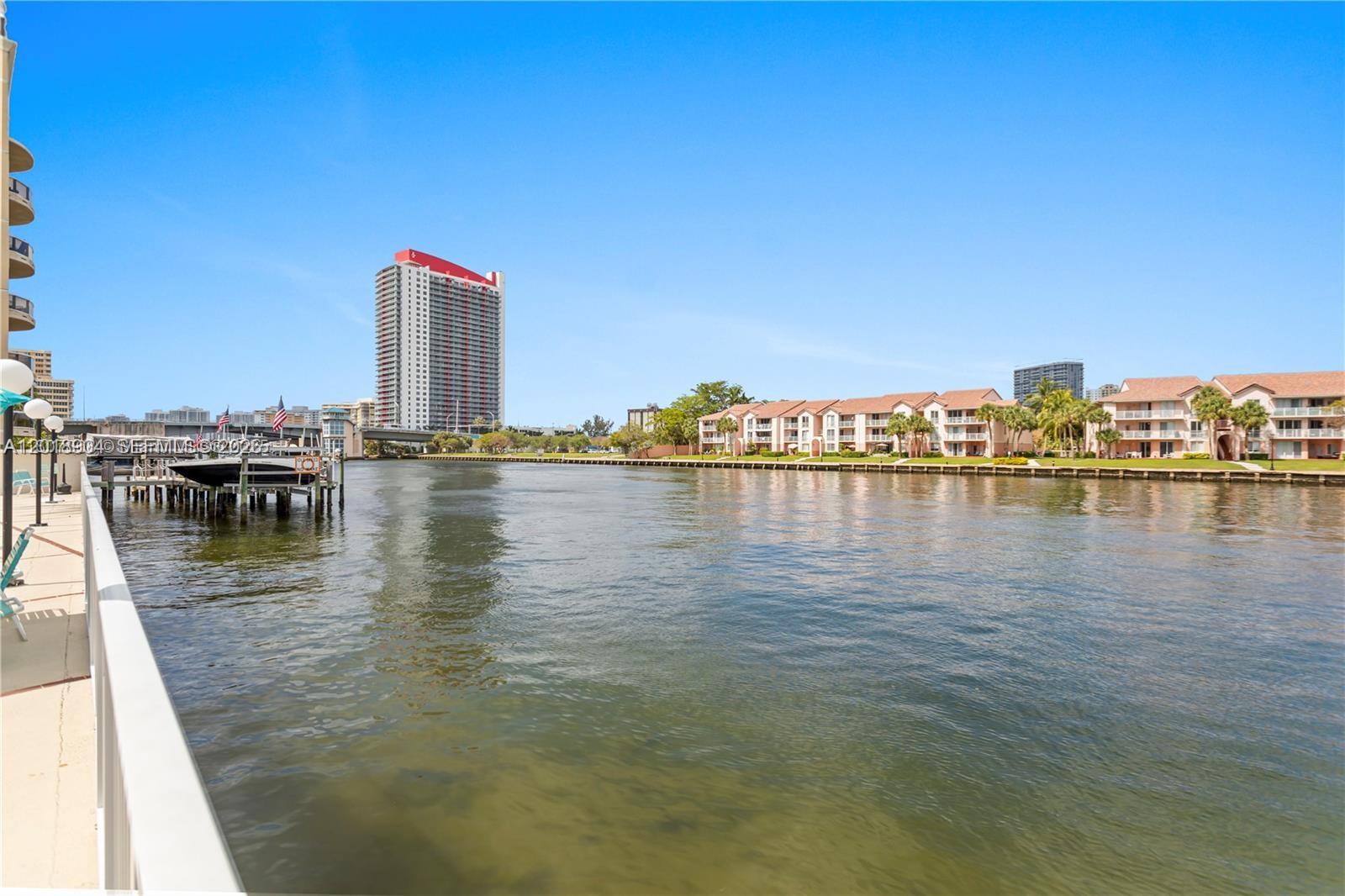3800 S Ocean Dr # 1423