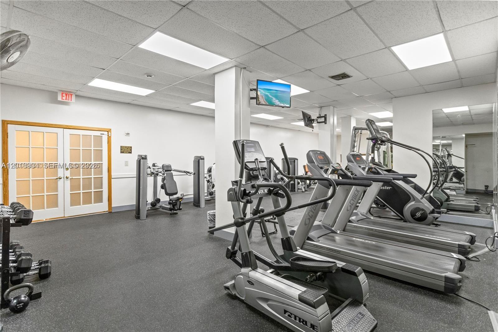 3800 S Ocean Dr # 1423