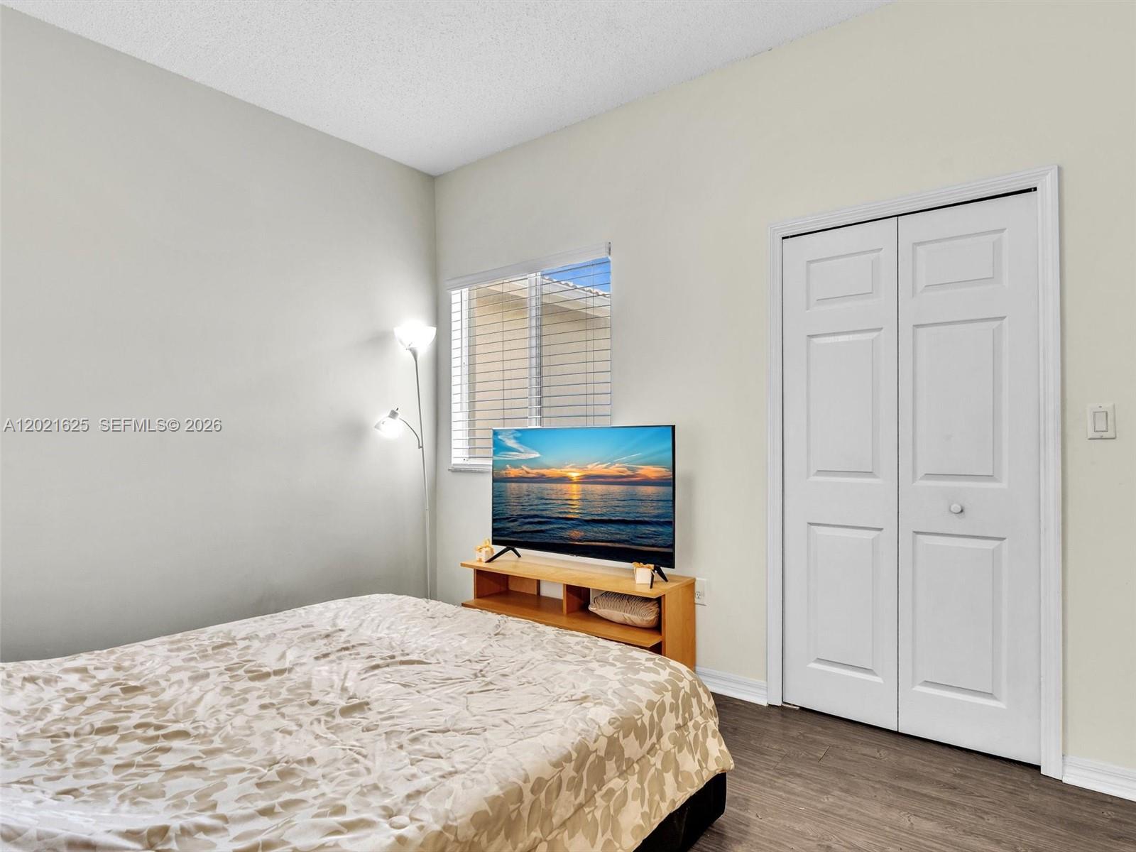 7085 Nova Dr # 321