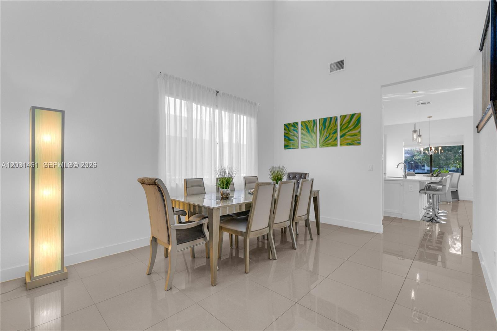 10890 Shore St