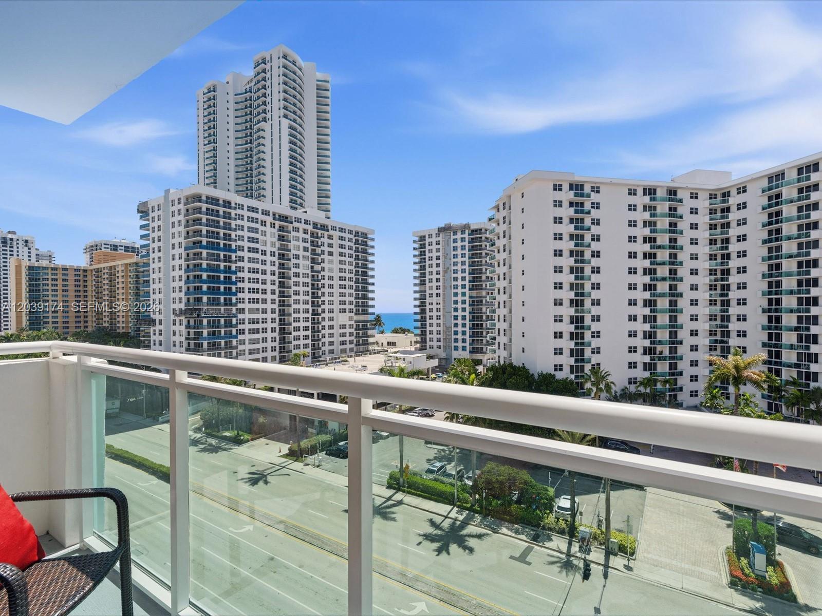 3000 S Ocean Dr # 718
